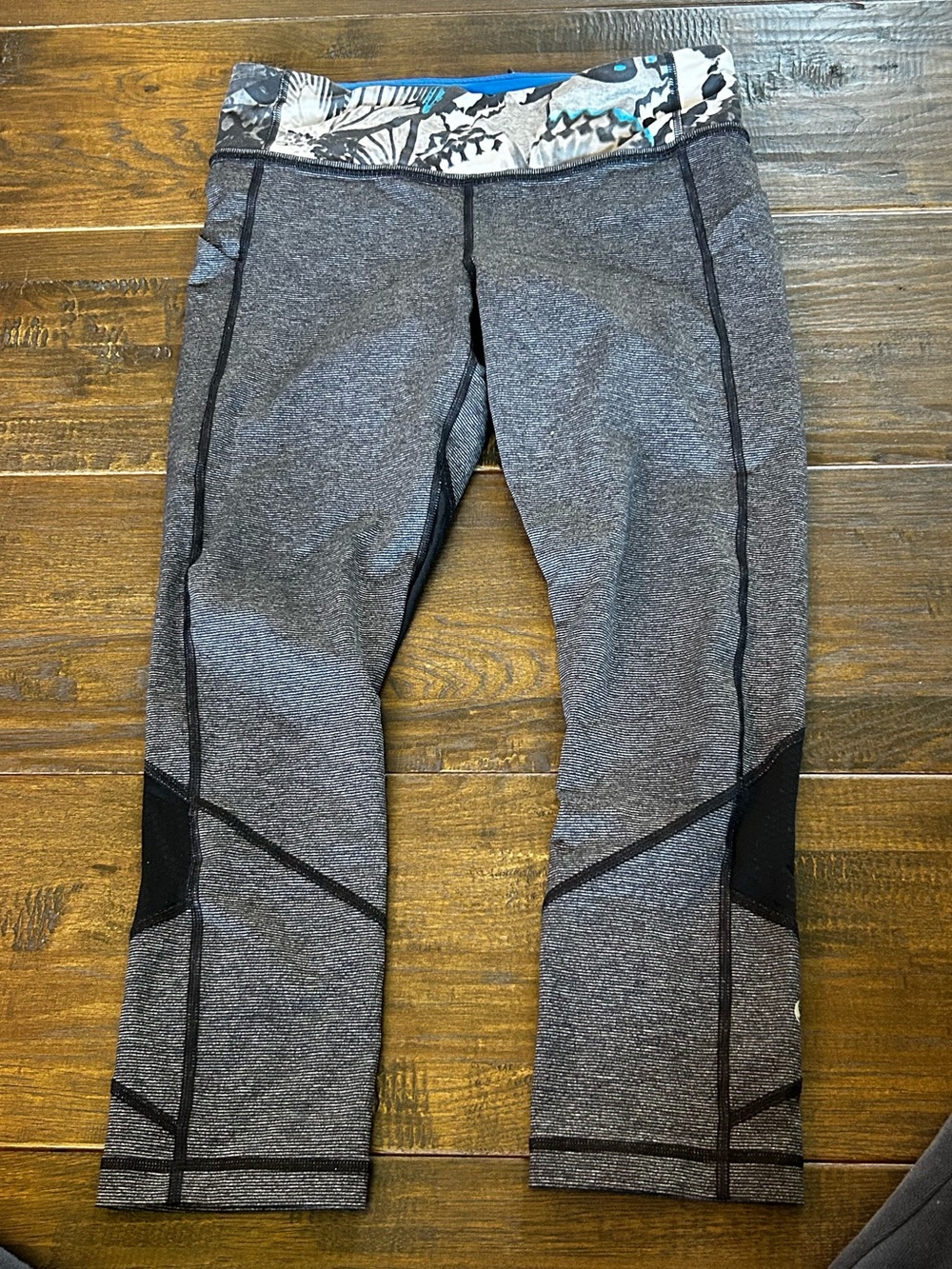 lululemon athletica Gray Capri Leggings with Floral Accent Waistband
